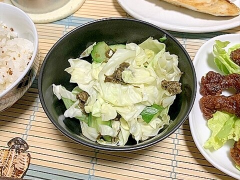 キャベツときゅうりをチンしてとろろ昆布ぐるぐる小鉢